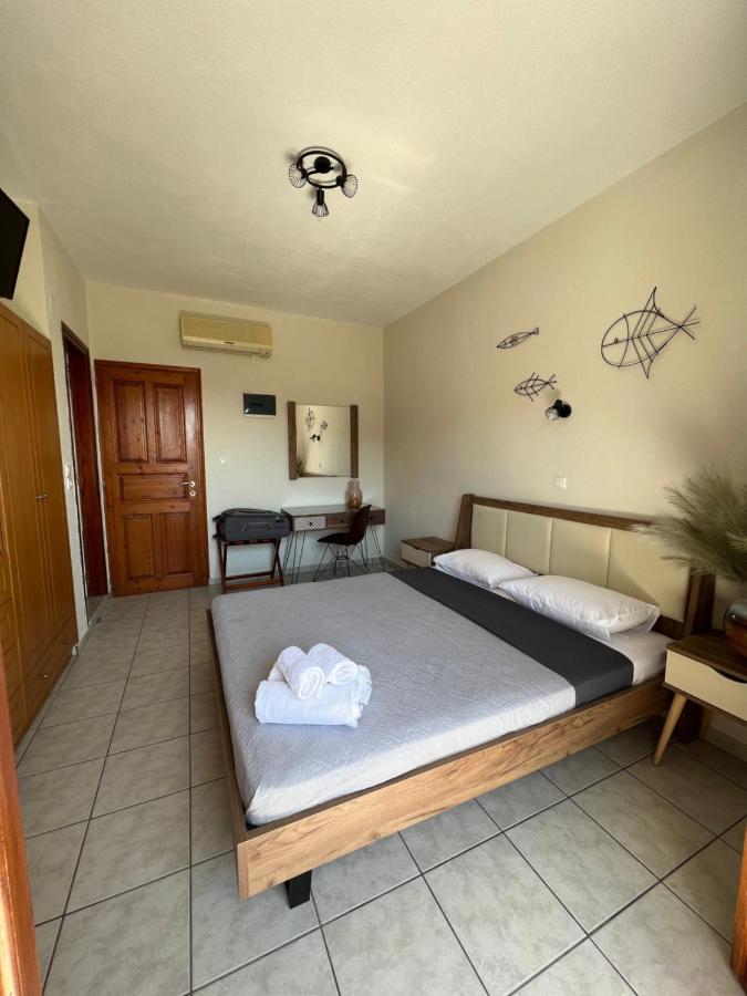 Jimmy'S Guest House Skiathos Ngoại thất bức ảnh