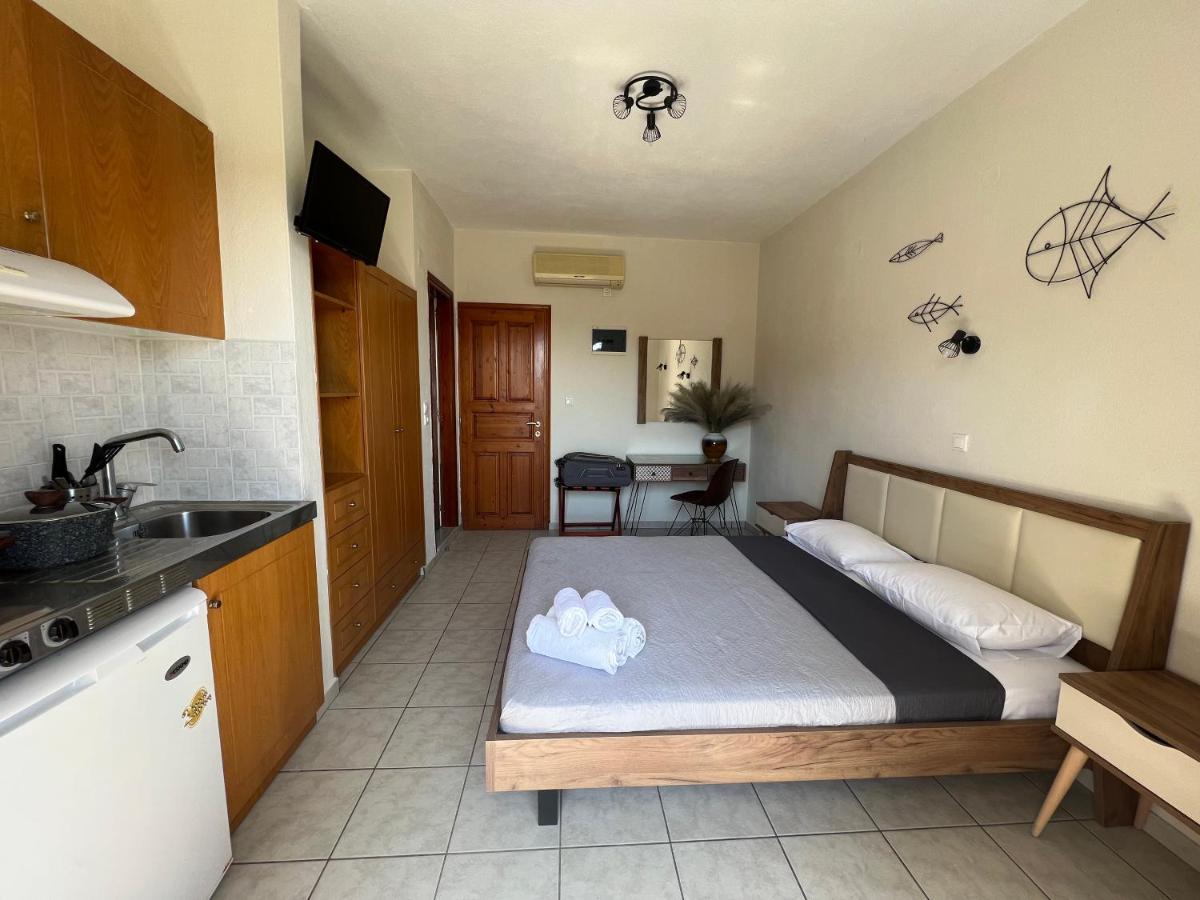 Jimmy'S Guest House Skiathos Ngoại thất bức ảnh